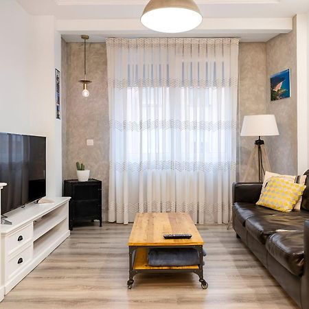 Amplio, Luminoso Y Moderno Cerca Del Casco Viejo Apartment Bilbao Bagian luar foto