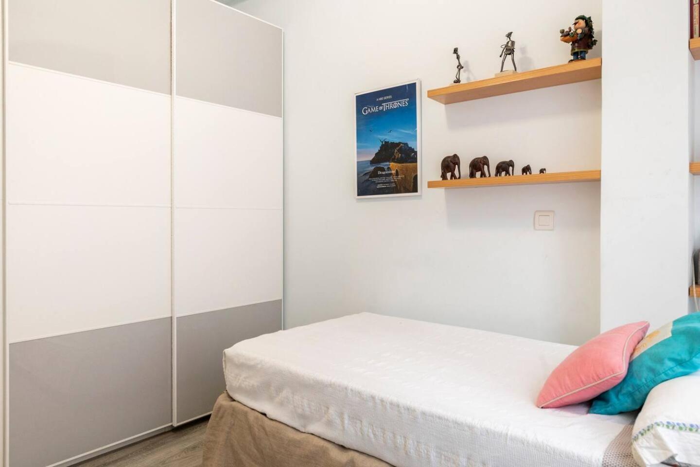 Amplio, Luminoso Y Moderno Cerca Del Casco Viejo Apartment Bilbao Bagian luar foto