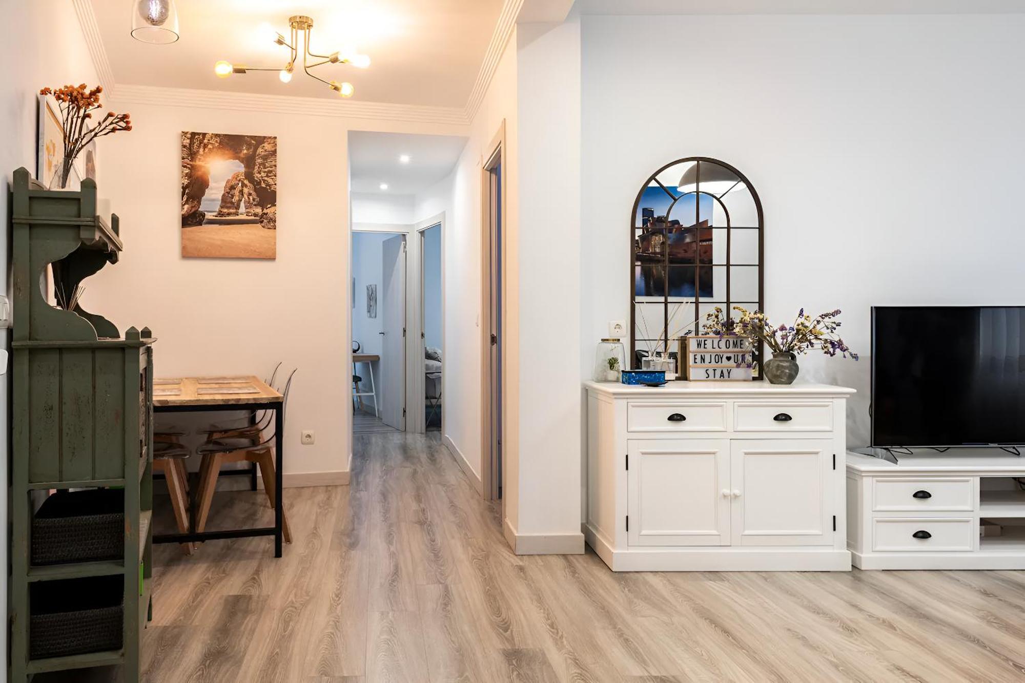 Amplio, Luminoso Y Moderno Cerca Del Casco Viejo Apartment Bilbao Bagian luar foto